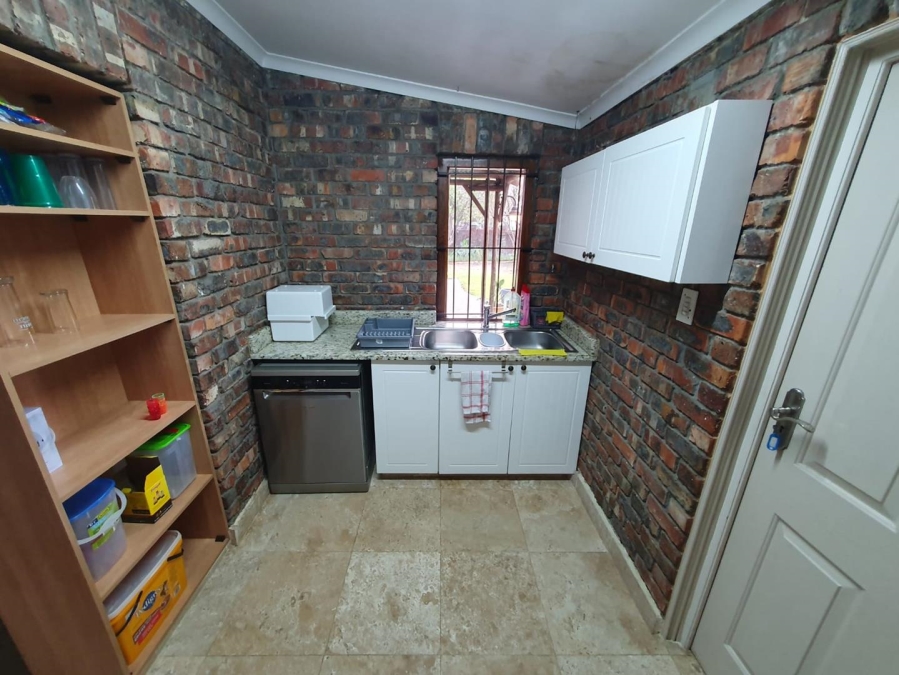 5 Bedroom Property for Sale in Sunset Beach Western Cape